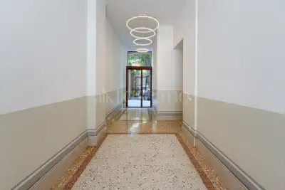 Casa in vendita, Via Rodolfo Farneti, Milano
