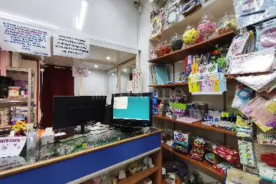 Negozio in affitto, Viale Commenda , Brindisi