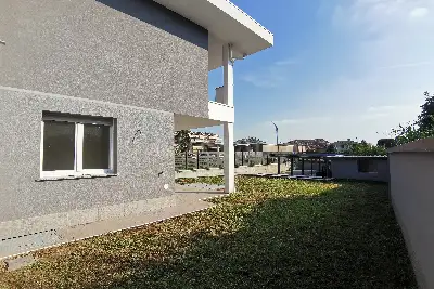 Casa in vendita, Via Favana, Busto Arsizio