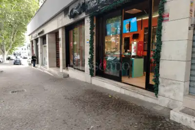 Attività Commerciale in vendita, Viale Beethoven, Roma