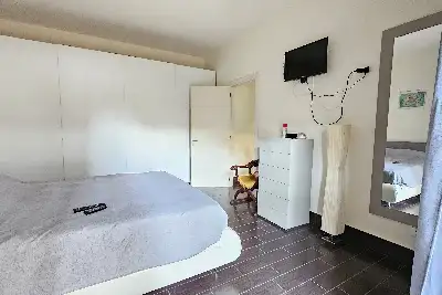 Casa in vendita, Via Olanda, Pomezia