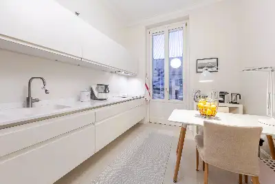 Casa in vendita, Via Procaccini 41, Milano