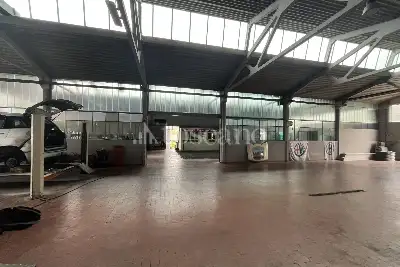 Capannone in vendita, Via Selvagreca , Lodi