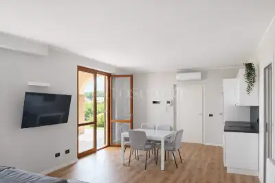 Casa in vendita, Via Monte Cicogna, Moniga del Garda