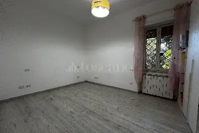 Casa in vendita, Via Giovanni Gregorio Mendel, Roma