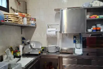 Attività Commerciale in vendita, Via Dante, Roveredo in Piano