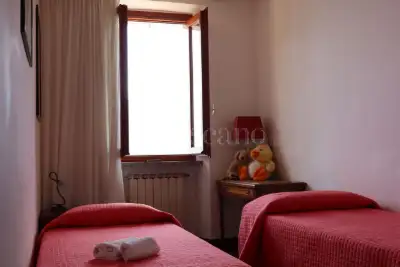 Casa Indipendente in vendita, Via Schignano, Argegno