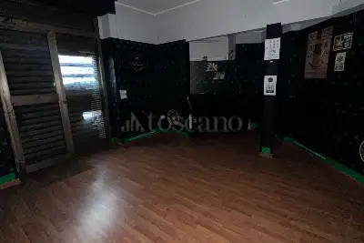 Negozio in vendita, Piazza Guglielmo Miani, Milano