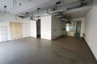 Negozio in vendita, Via Roma, Castelletto di Branduzzo