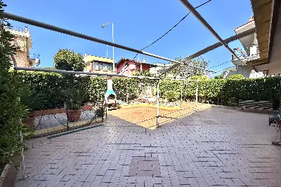 Casa Indipendente in vendita, Via C. Colombo, Ladispoli