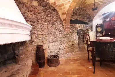 Palazzo in vendita, Via del Palazzo, Archi