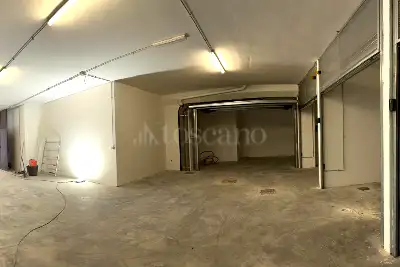 Box in vendita, Via delle Calasanziane, Roma