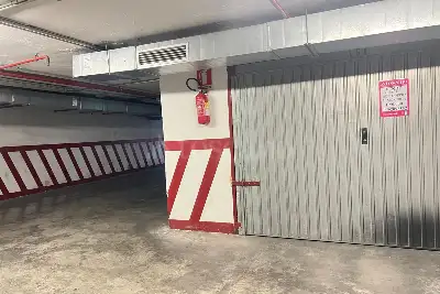 Box in vendita, Via Ugo Ojetti, Roma