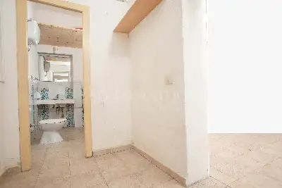 Negozio in vendita, Via Don Occhioni, Palau