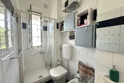 Casa in vendita, Via Lorenteggio, Milano