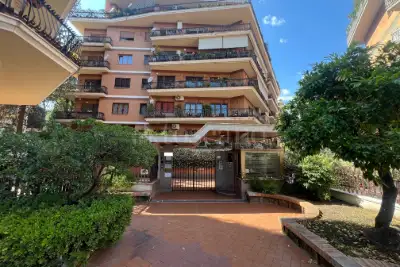 Casa in vendita, Via Nomentana, Roma