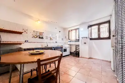 Casa Indipendente in vendita, via Umberto 11, Tula