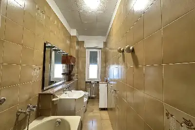 Casa in vendita, Via Curio Dentato, Milano