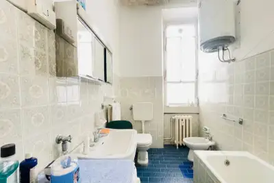 Casa in vendita, Via Polibio 5, Milano