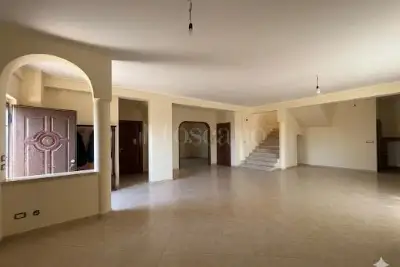 Casa Indipendente in vendita, Via Siclari Concessa, Reggio di Calabria