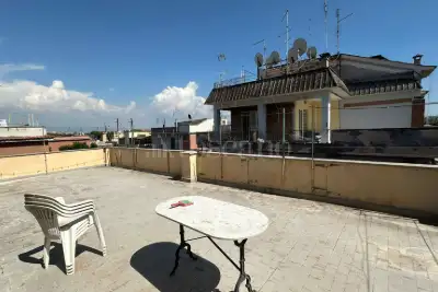 Casa in vendita, Via delle Acacie, Roma