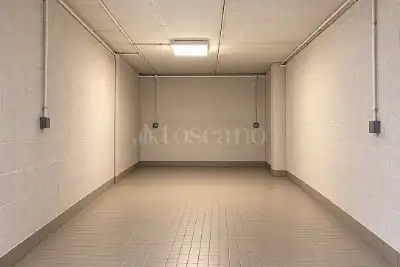 Magazzino in vendita, Via Gaetano Mariotti 10, Sassari