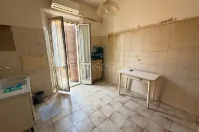 Casa in vendita, Via Palestro, Modena