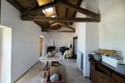 Casa Indipendente in vendita, Via Centrale, L'Aquila
