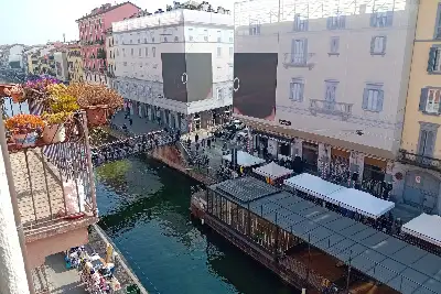 Casa in affitto, Alzaia Naviglio Grande, Milano