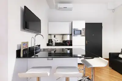 Casa in vendita, Via Chiossetto, Milano