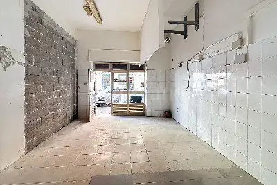 Negozio in vendita, Via Tempio 38, Sassari