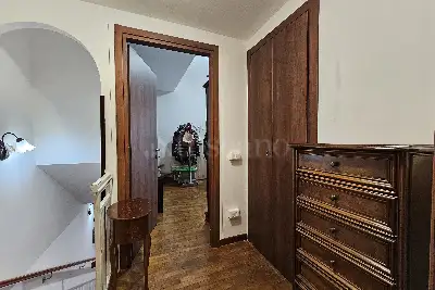 Villino a Schiera in vendita, Via dell'Orione, Pomezia