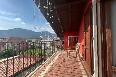 Casa Indipendente in vendita, Ad.ze Casa Natale di Papa Paolo VI, Concesio