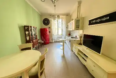 Casa in vendita, Via Vincenzo Bellini, Firenze