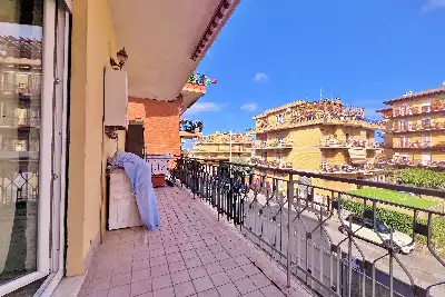 Casa in vendita, Via Motta Visconti, Roma