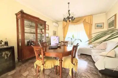 Casa in vendita, Via Diego Angeli, Roma