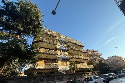 Casa in vendita, Via Renato Fucini, Roma