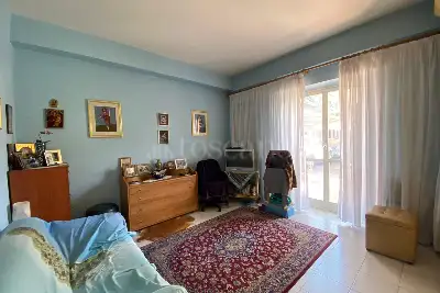 Casa in vendita, Via Mombaruzzo, Roma