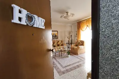 Casa in vendita, Via Francesco Scarafile, Latiano