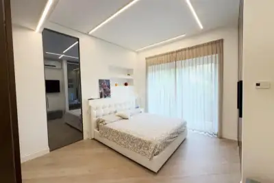 Casa in vendita, Via Dicomano, Roma
