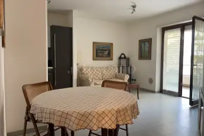 Casa in vendita, Viale Leonida Tonelli, Roma