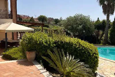 Villa in vendita, Via Olivella, Albano Laziale