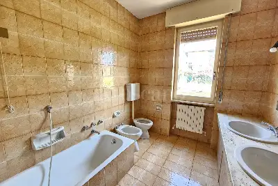 Casa in vendita, Via Ortigara, Cantù