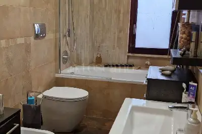 Casa in vendita, via Lavinia, Sabaudia