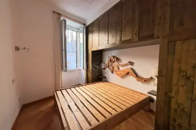 Casa in vendita, Via di San Basilio, Roma