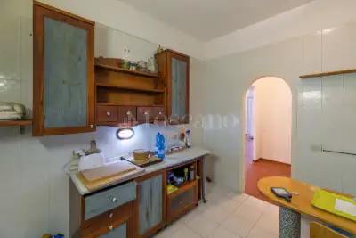 Villa in vendita, Via Torre Pellice, Roma