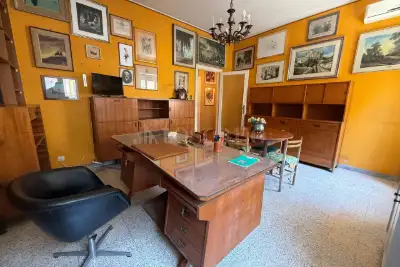 Casa in vendita, Via Edoardo Jenner, Roma