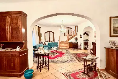 Villa in vendita, Via Alfredo Graziani, Tempio Pausania