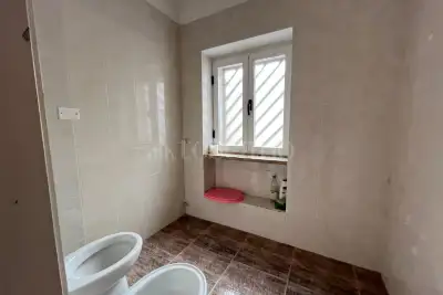 Store for rent, Via Corsica, Cerignola