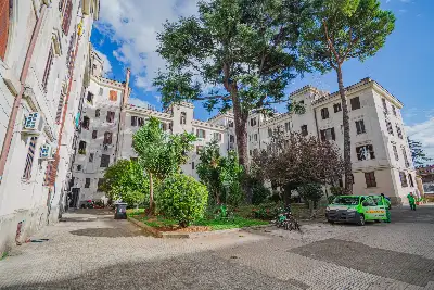 Casa in vendita, Via Alessandro Volta, Roma